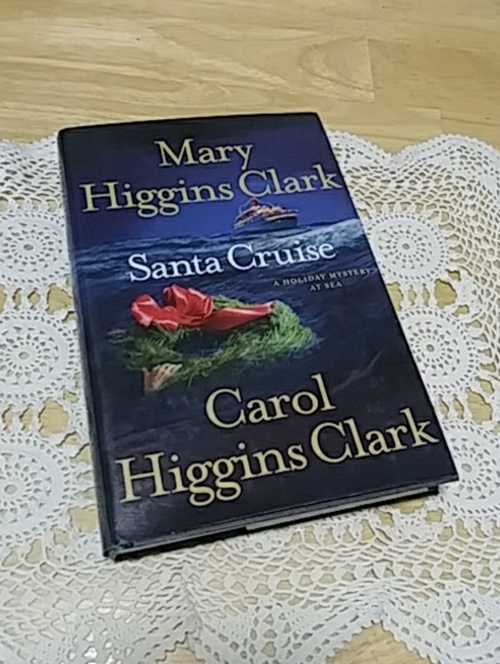 Book Sale! 3 for $10! Santa Cruise,  Mary Higgins Clark, Holiday Mystery at Sea